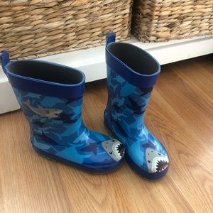 RainBoots